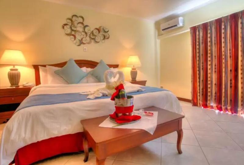 Cara Hotels Trinidad Claxton Bay المظهر الخارجي الصورة